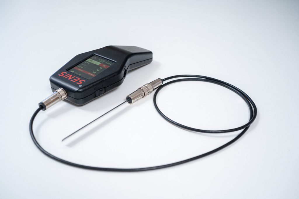 Senis 3MH1-E Handheld Teslameter